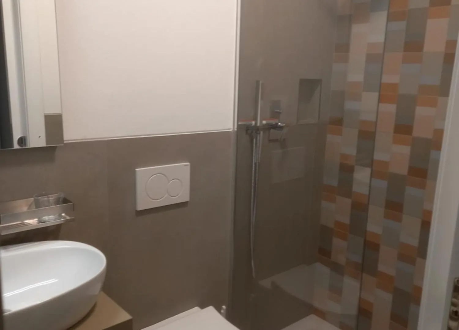 Milano City Centre Porta Romana Suite With Free Parking Garage - Newly Cozy 2 Bedrooms Apartment With 2 Bathrooms Living Room Fully Equipped Kitchen And Washing Machine Smart Tv - Subway Metro 3 Stops To Duomo  Mediolan
